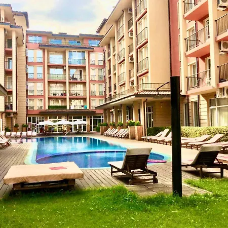 Sunny View - Menada * ساني بيتش