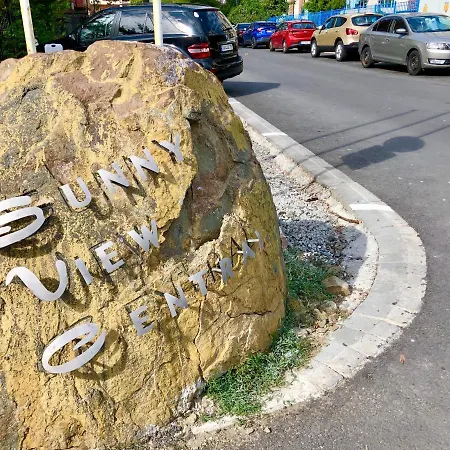 Sunny View - Menada ساني بيتش