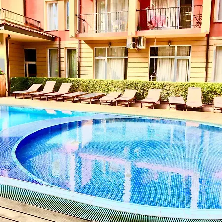 Sunny View - Menada * ساني بيتش