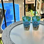 Sunny View - Menada