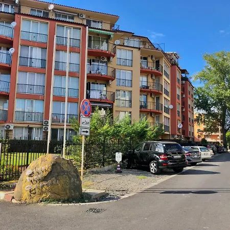 Apartment Sunny View - Menada *