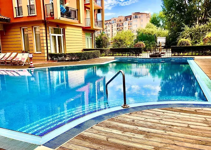 Sunny View - Menada Слънчев бряг