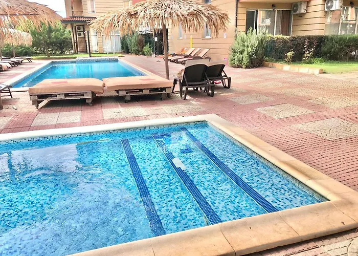 Апартамент Sunny View - Menada *